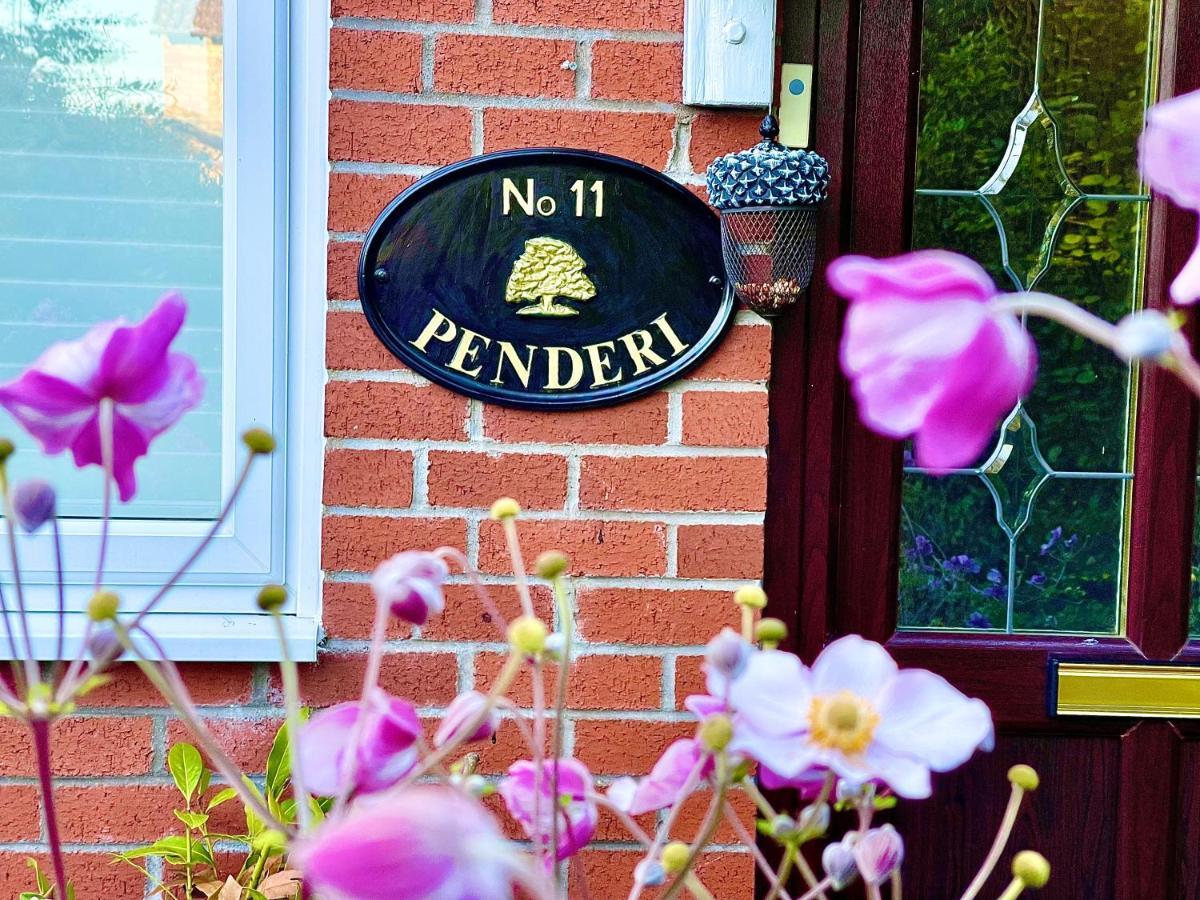 Penderi House Usk With Cymru Holidays Esterno foto